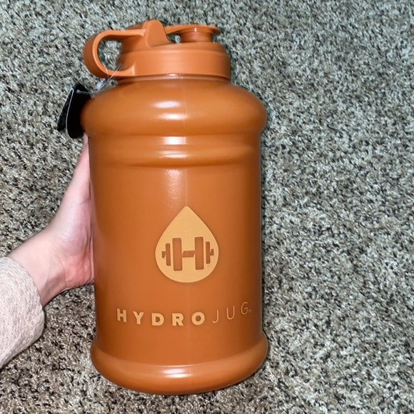 HydroJug Other - 🦋NWT HydroJug Orange Water Jug!